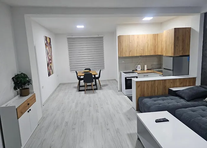 East Gate Apartments