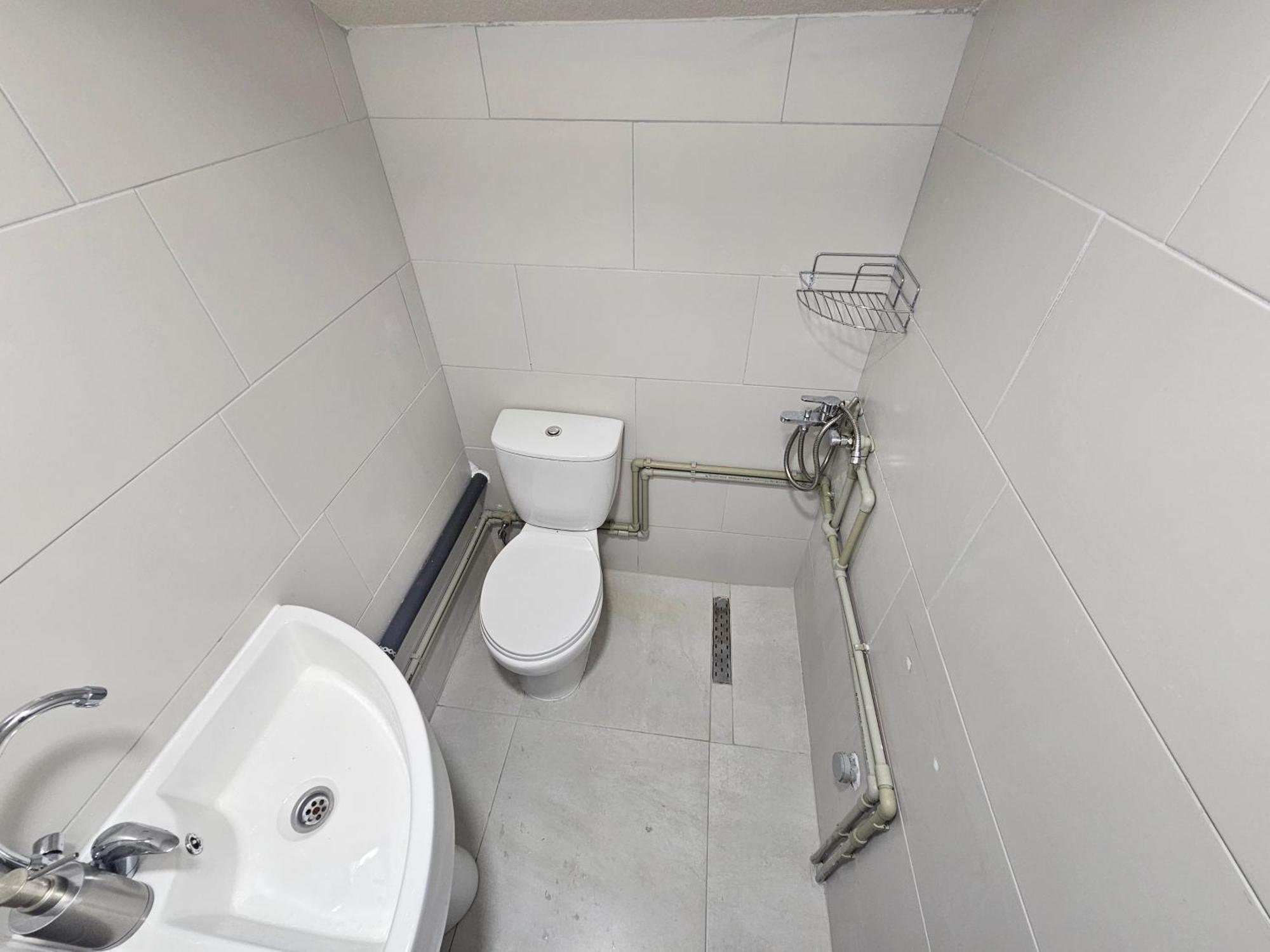 Apartment East Gate